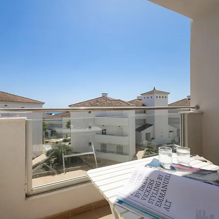 Small Oasis 2 Bd With Sea View Διαμέρισμα Manilva