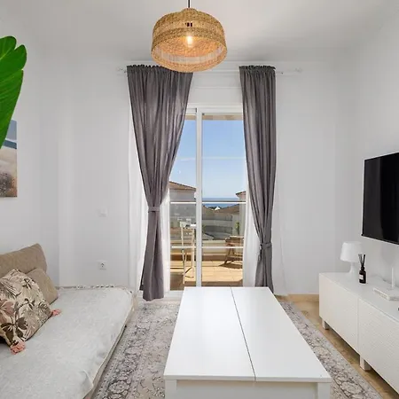 Small Oasis 2 Bd With Sea View Διαμέρισμα *
